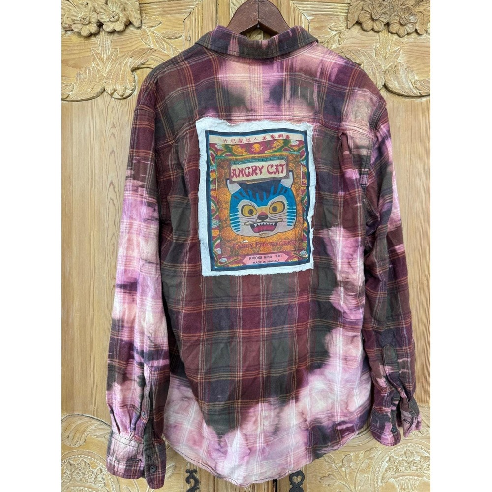 Upcycled Flannel Shirt Angry Cat Patch Grunge Art Large - Picture 7 of 7